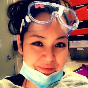 Meet your Posher, Andrea